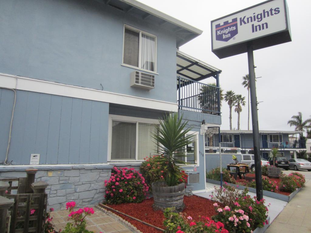 Knights Inn Santa Cruz Eksteriør billede